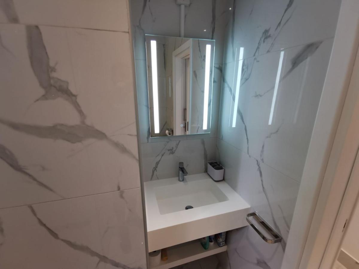 Paphos Gardens Apartment ภายนอก รูปภาพ