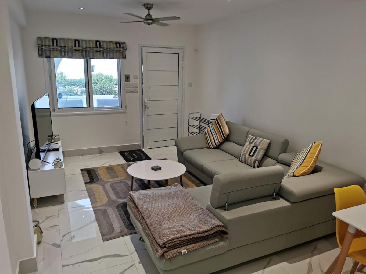 Paphos Gardens Apartment ภายนอก รูปภาพ